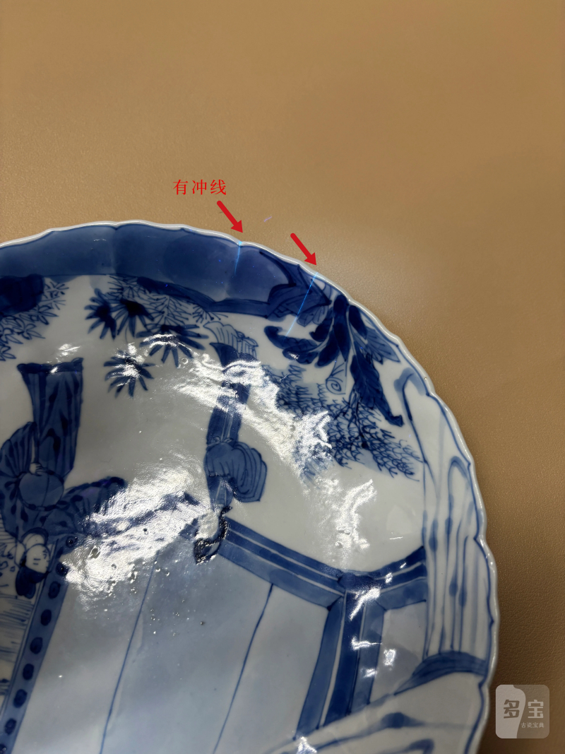 清康熙 青花西厢记佛殿奇逢菱口盘 - 图9